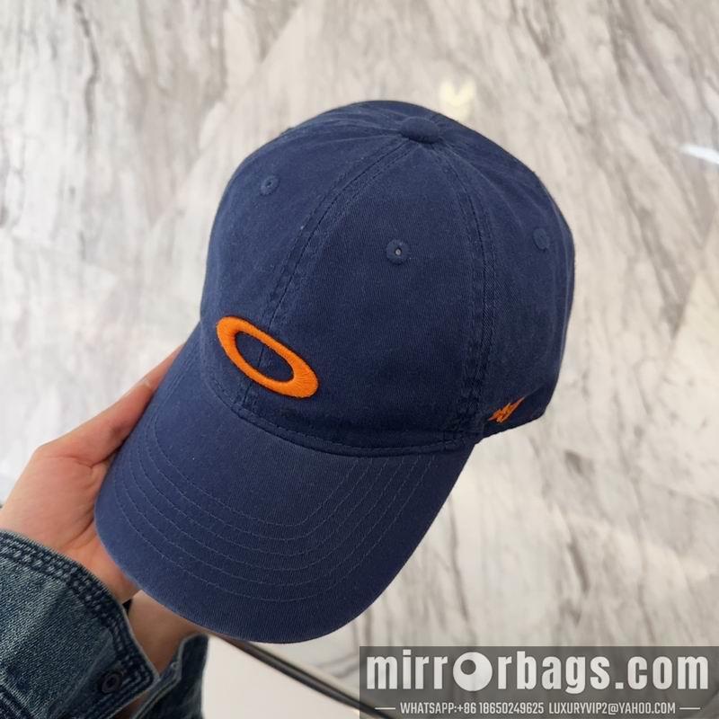 Balenciaga Hat dx51