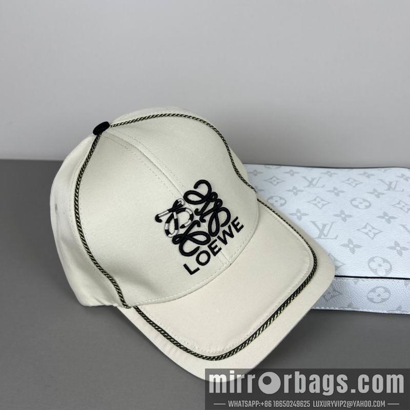 Loewe Hat dx47