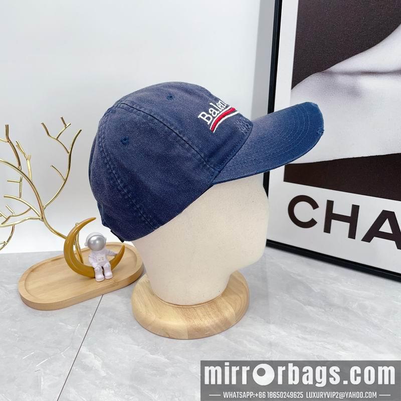 Balenciaga Hat dx50