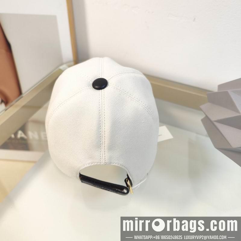 LV Hat dx111