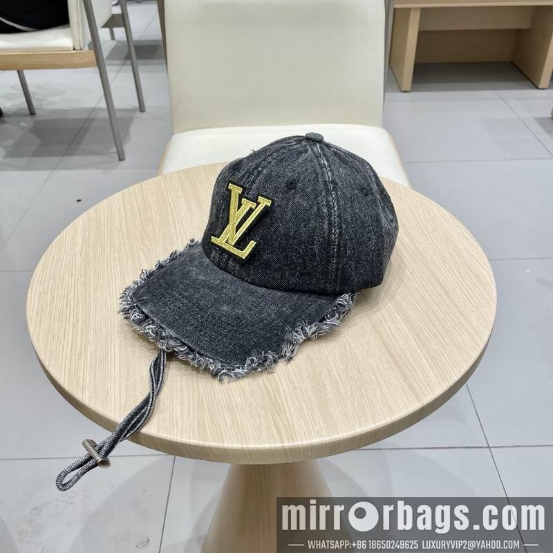 LV Hat 030703
