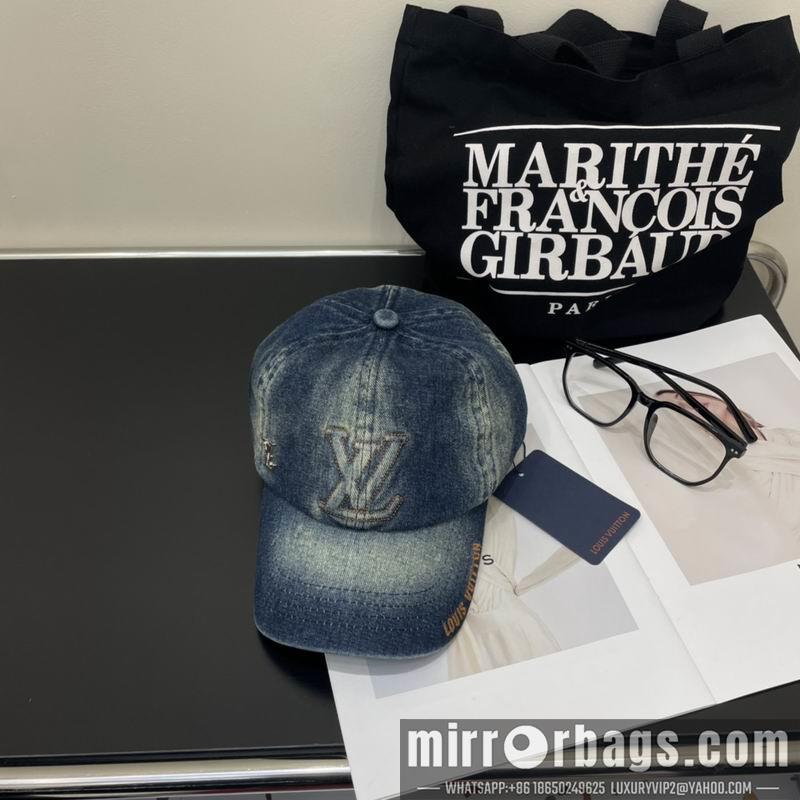 LV Hat 072206