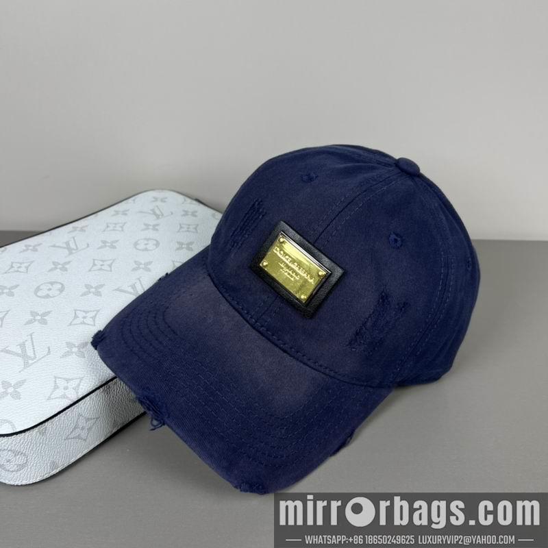 DG Hat dx21