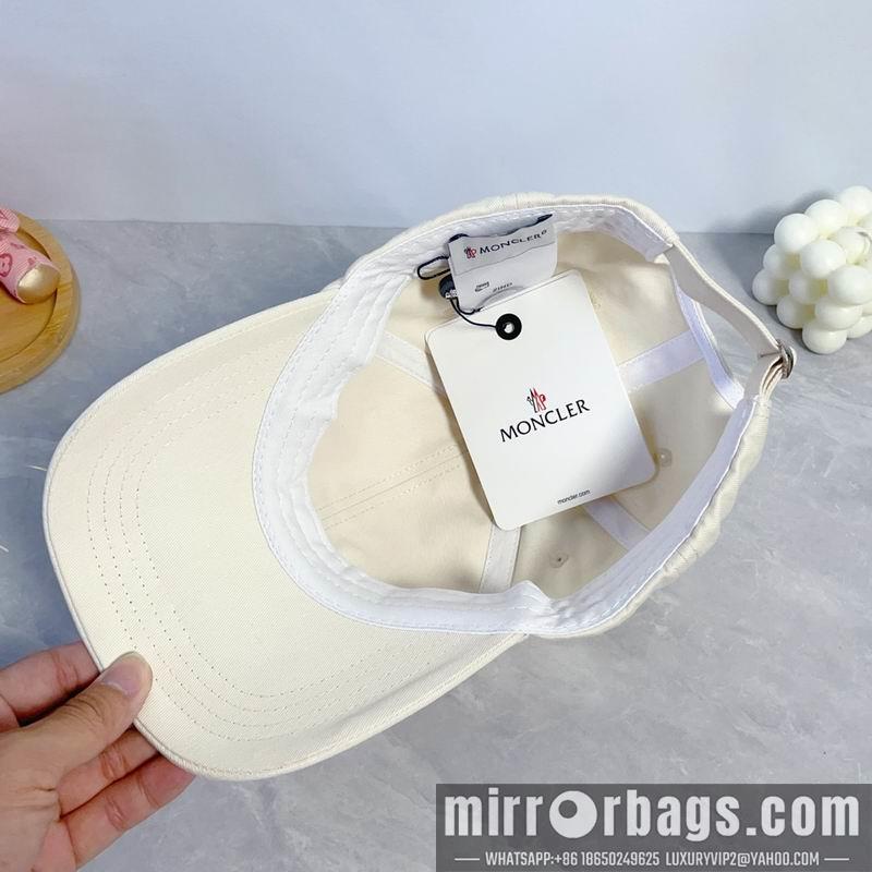 Moncler Hat dx07