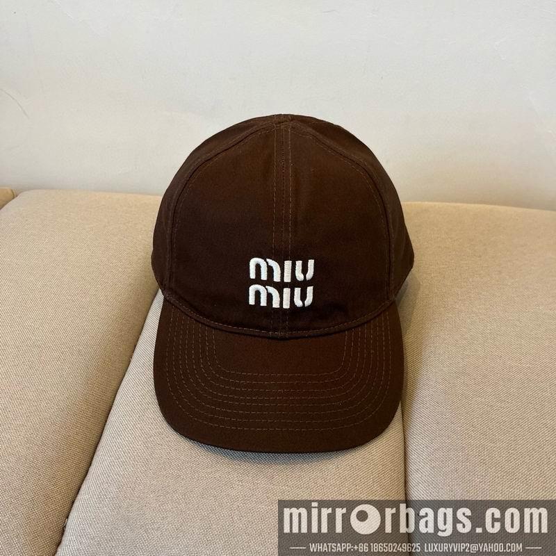 Miumiu Hat dx32