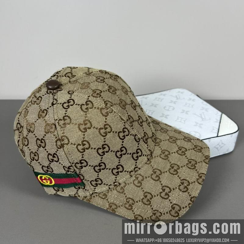 Gucci Hat dx26