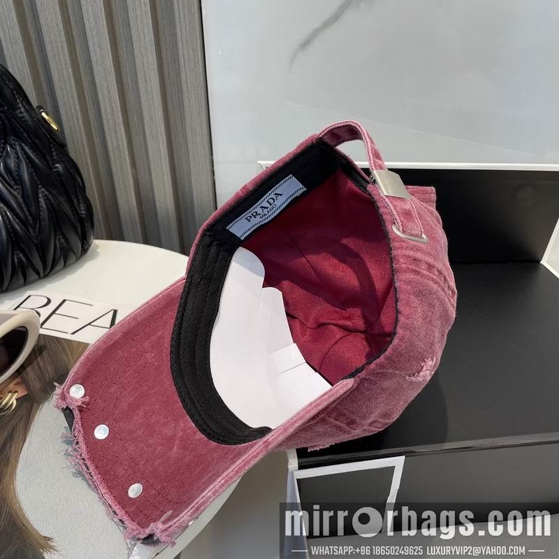 Prada Hat 040202