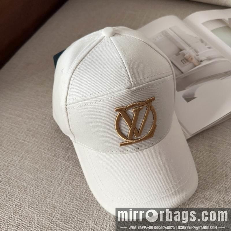 LV Hat dx26