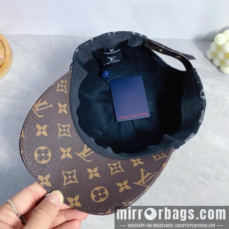 LV Hat dx34
