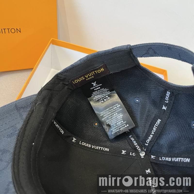 LV Hat dx31
