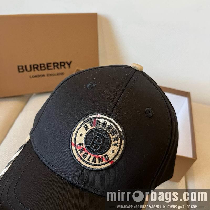 Burberry Hat dx09