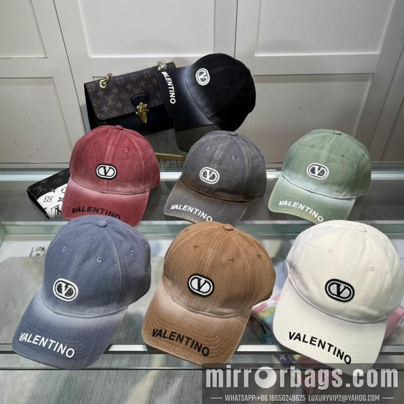 Valentino Hat dx02