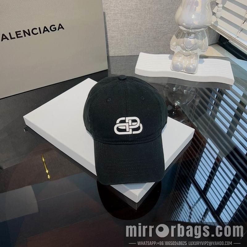 Balenciaga Hat dx05