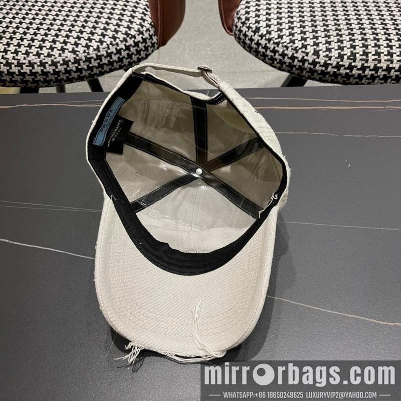 Prada Hat 090601