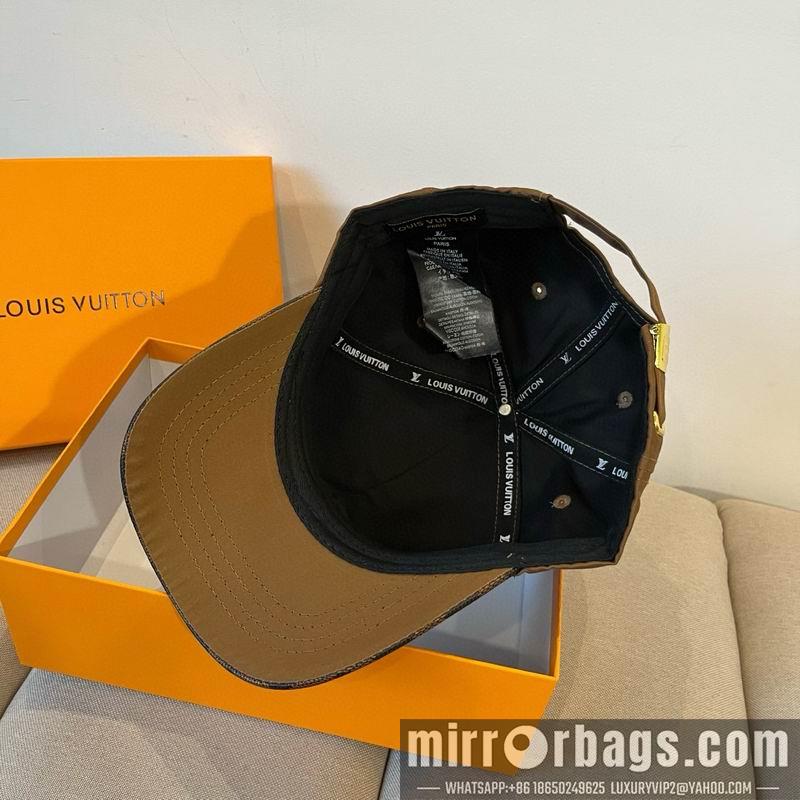 LV Hat dx37