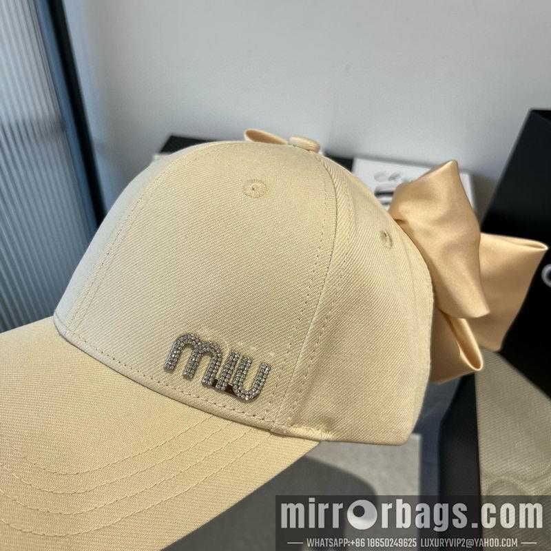 Miumiu Hat dx06