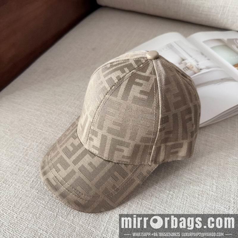 Fendi Hat dx69