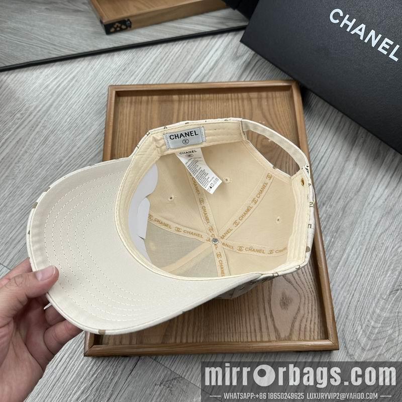 Chanel Hat dx40