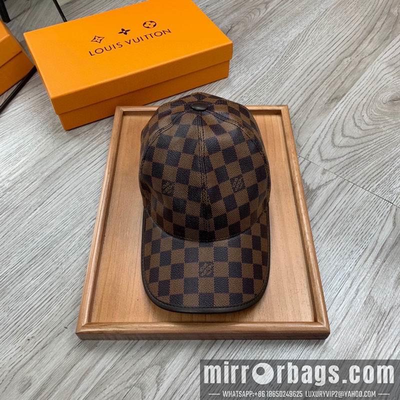 LV Hat dx169