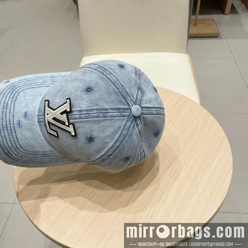 LV Hat 010903