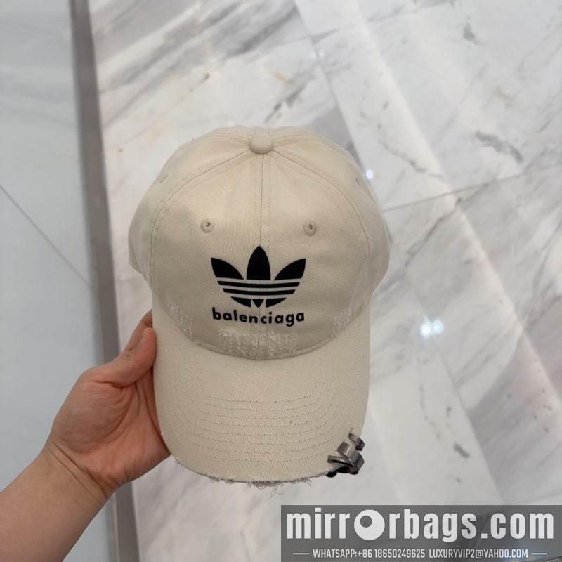 Balenciaga Hat dx78