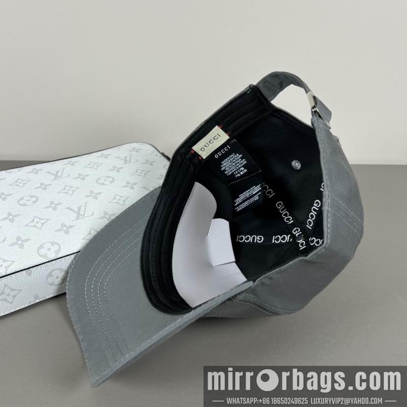 Gucci Hat dx21