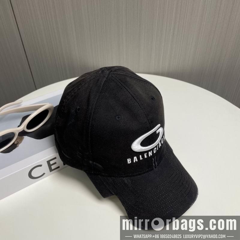 Balenciaga Hat dx63