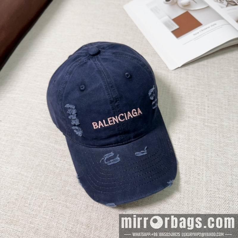 Balenciaga Hat dx115