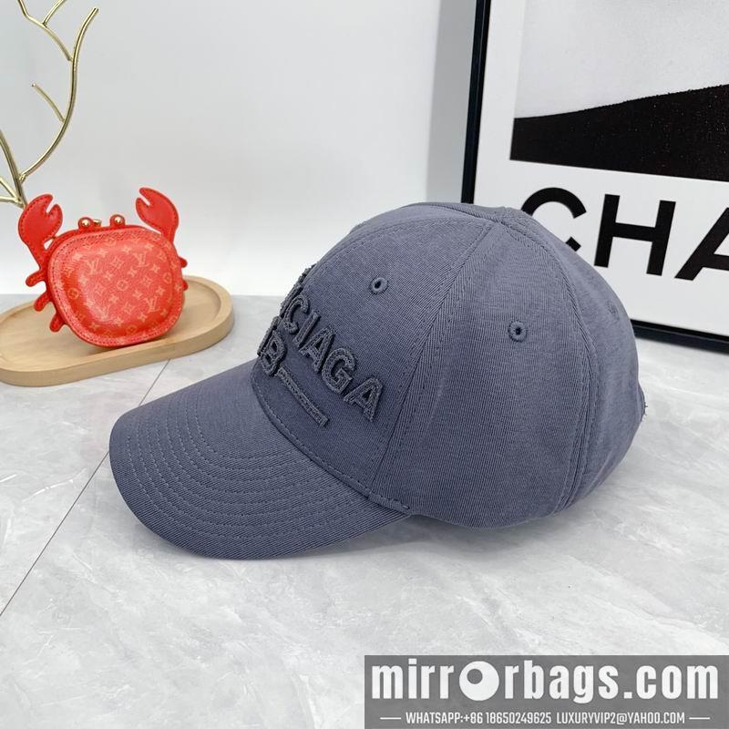 Balenciaga Hat dx03