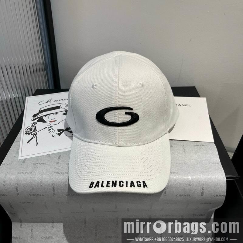 Balenciaga Hat dx42