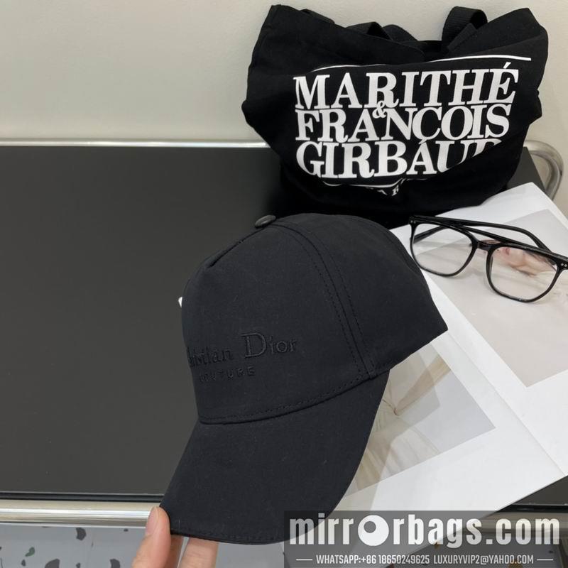 Dior Hat dx0528