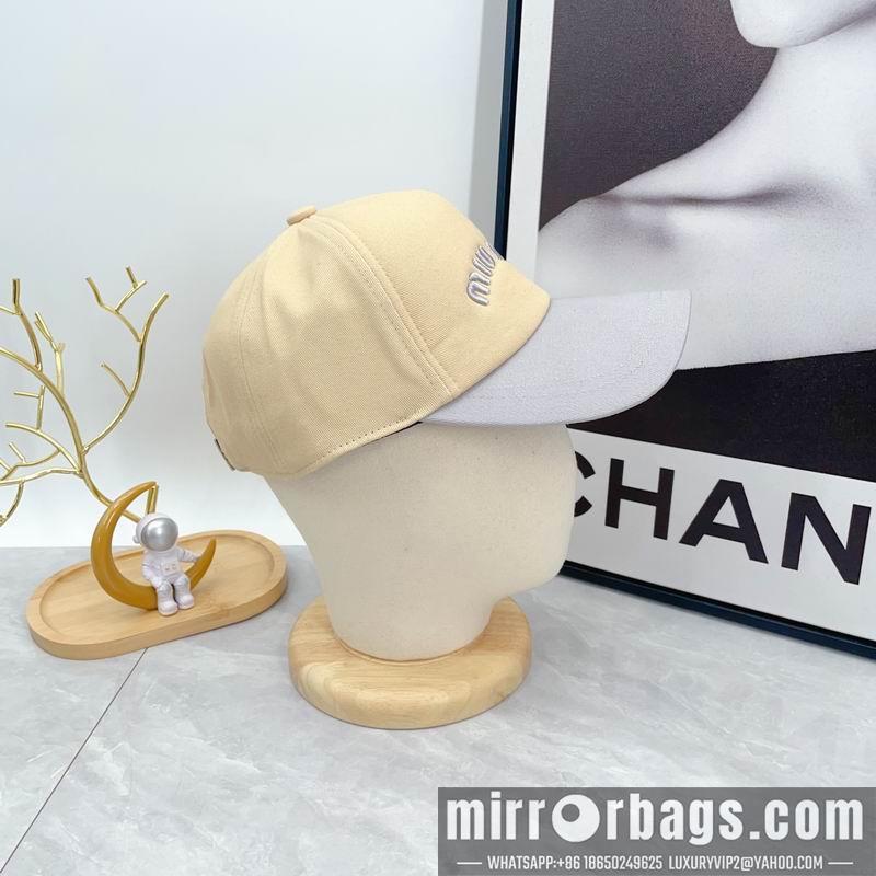 Miumiu Hat dx33
