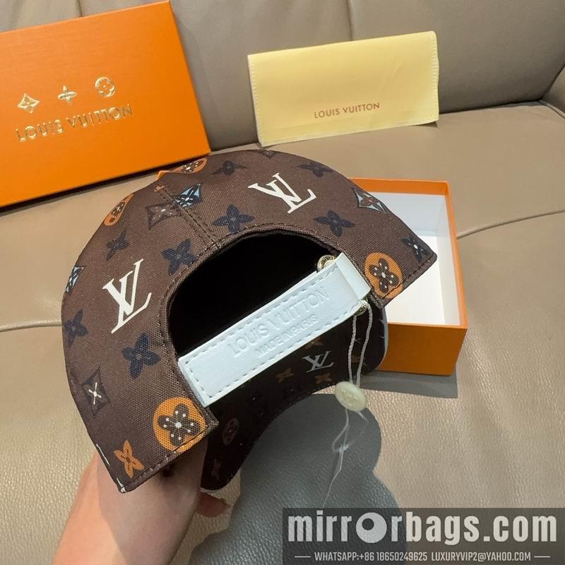 LV Hat dx165