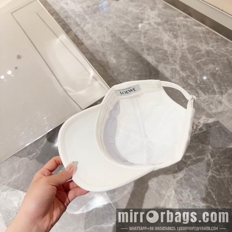 Loewe Hat dx44