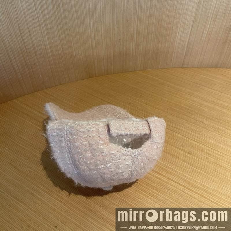 LV Hat 121406