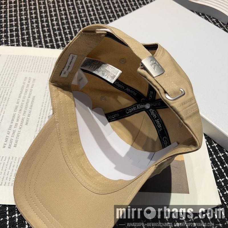 CK Hat dx03