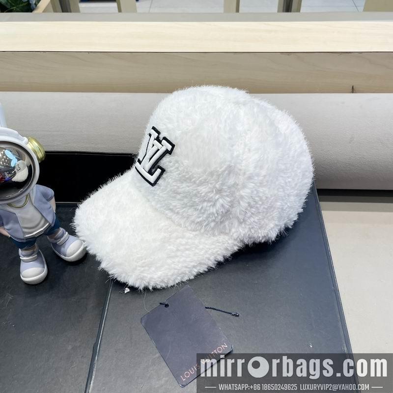LV Hat 010402