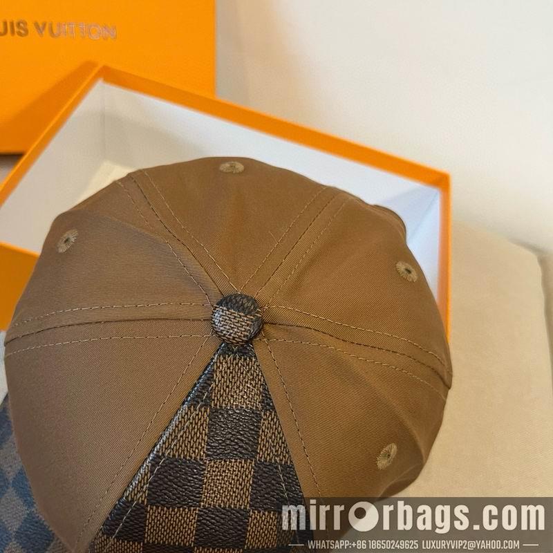 LV Hat dx37