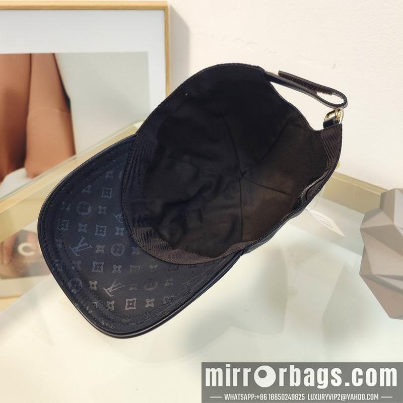 LV Hat dx113