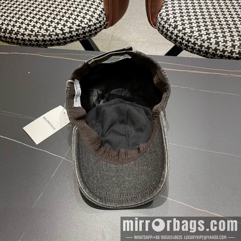 Balenciaga Hat 090602