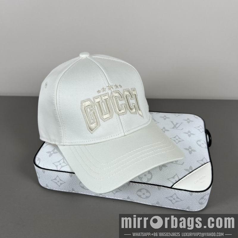 Gucci Hat dx21