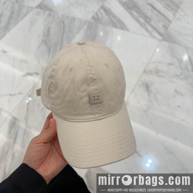 Acne Hat dx20