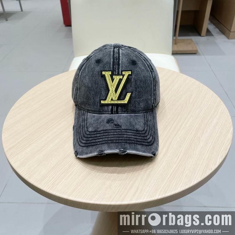 LV Hat 010903
