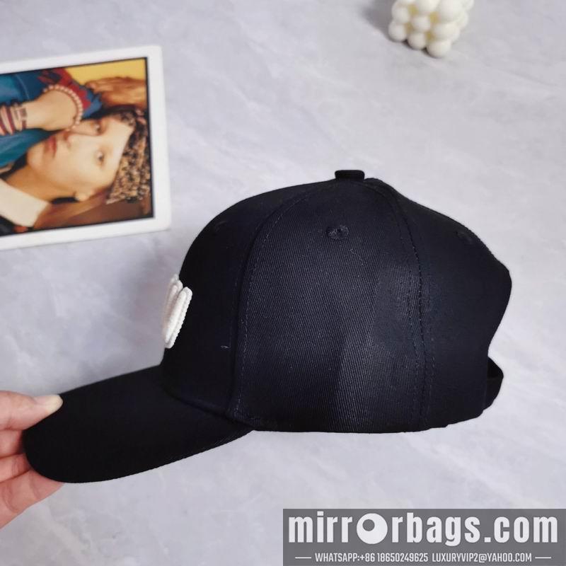 Miumiu Hat dx02