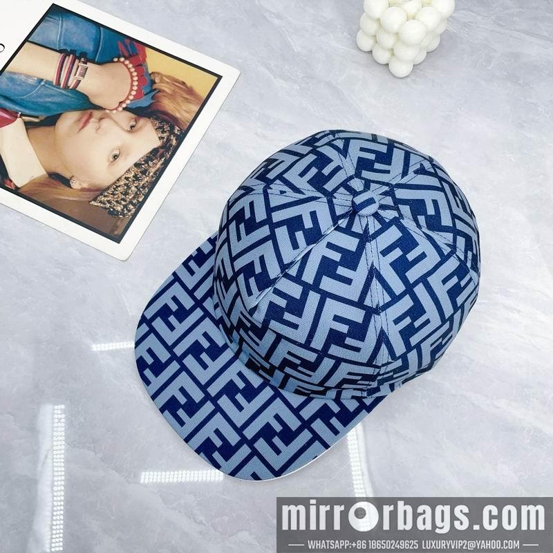 Fendi Hat dx77