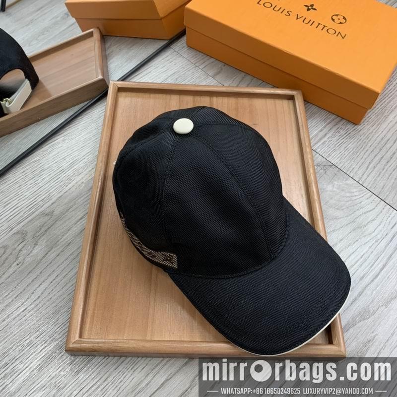 LV Hat dx151