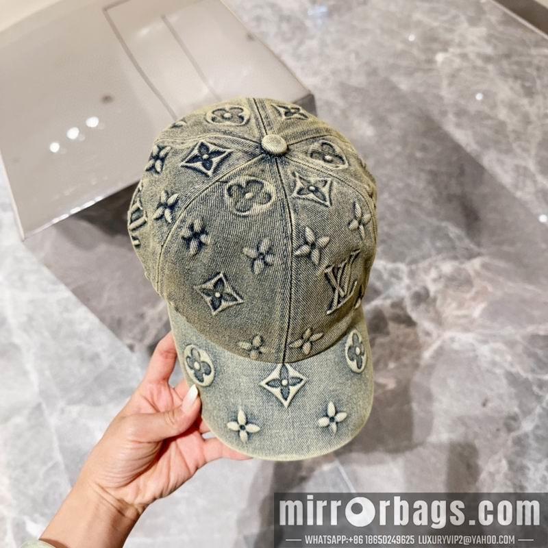 LV Hat 071201