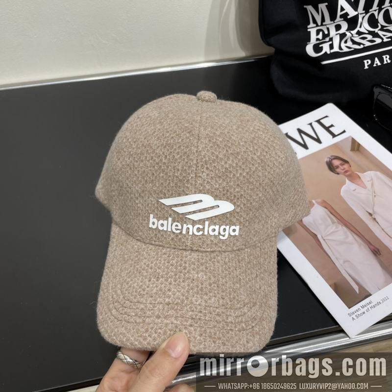 Balenciaga Hat 053101