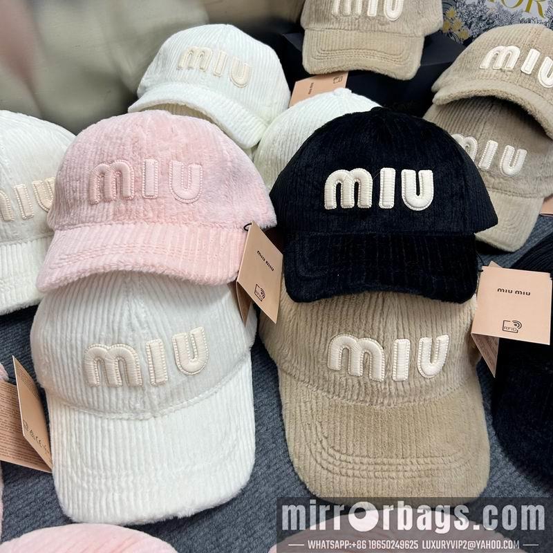 Miumiu Hat dx84