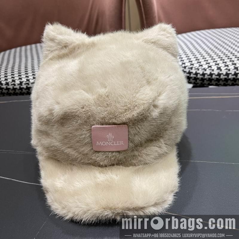 Moncler Hat 092201